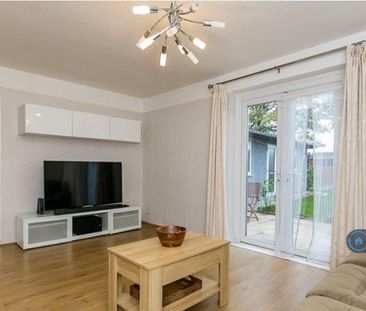 4 bedroom terraced house to rent - Photo 1
