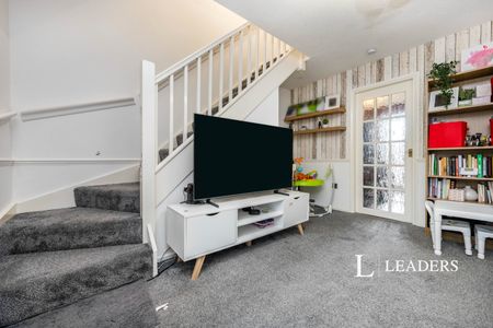 2 bedroom house to rent Milecastle, Bancroft, Milton Keynes, Buckinghamshire, MK13 - Photo 5