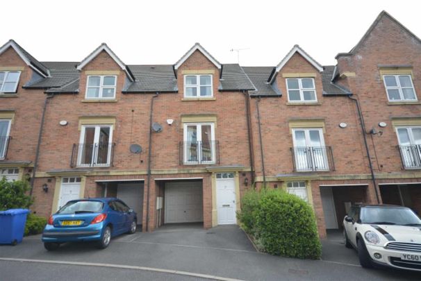 16 Drum Close, Allestree, Derby, DE22 1JN - Photo 1