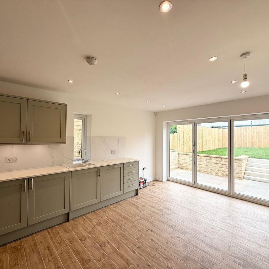 3 bedroom detached house to rent - Photo 1