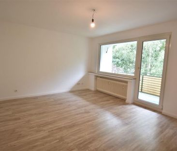 Ruhiges Wohnen! 2-Zimmer-Wohnung mit Balkon in DU-Röttgersbach - Photo 1