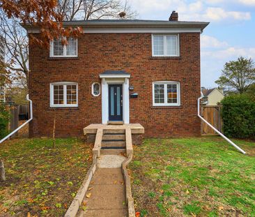 For Lease - 1173 Broadview Avenue, Toronto, Ontario - Photo 2