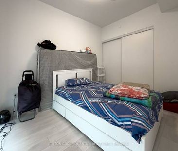 15 QUEENS QUAY EAST - TOWER ON THE LAKE - 1 BEDROOM+DEN W/LAKEVIEWS - Photo 3