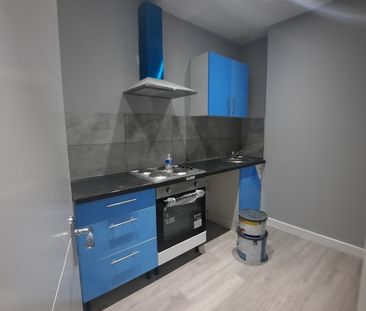 2 Bed Flat, Hither Green Lane, SE13 - Photo 4