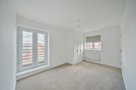 3 bedroom end of terrace house to rent - Photo 4