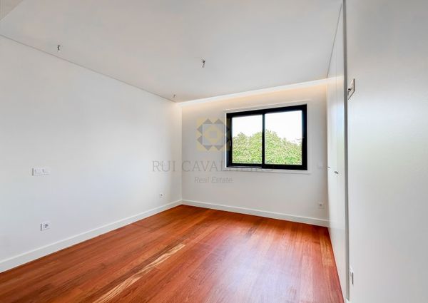 Apartamento T4 em Porto
