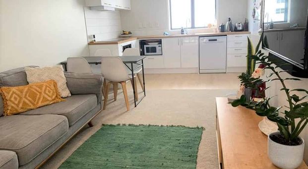 2 Bedroom townhouse Ellerslie - Photo 1