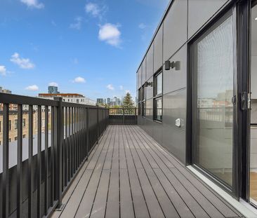 3844 Rue Saint-Jacques, Montréal, QC - Photo 1