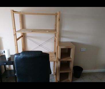 Room in a Shared Flat, Fishponds Road, BS5 - Photo 4