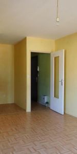 Location Appartement 1 pièce 28m² BAYEUX 14400 - Photo 3