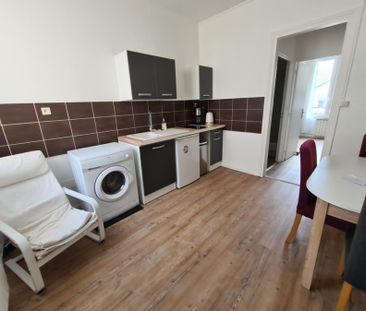 Location Appartement 1 pièce 29m² - Photo 4