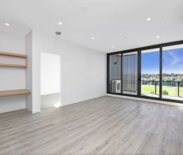 405/8 Aviators Way, Penrith - Photo 2