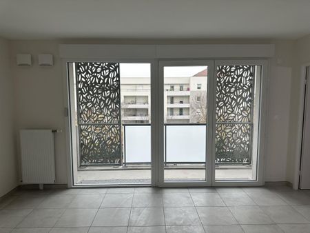 Location Appartement 1 pièce 30m² DIJON 21000 - Photo 4