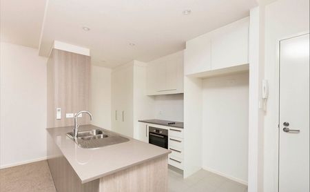 110/121 Easty Street, Phillip ACT 2606 - Apartment For Rent | Domain - Photo 3
