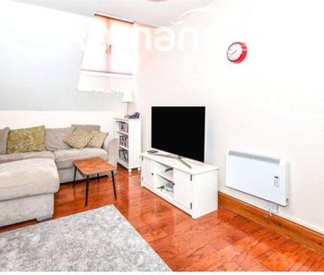 3 bedroom flat to rent - Photo 6