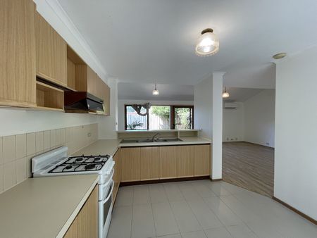 Light-Filled Living in the MWSC Zone with Private Courtyard - Photo 4