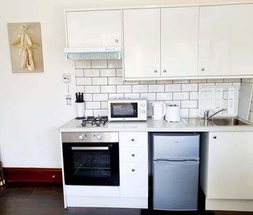 Studio Flat, Paisley Road West, G51 - Photo 4