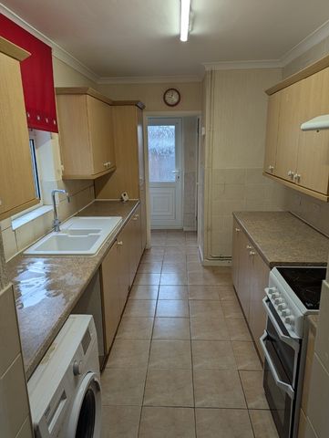3 bed terraced house to rent in High Mill Road, Great Yarmouth, NR31 - Photo 5