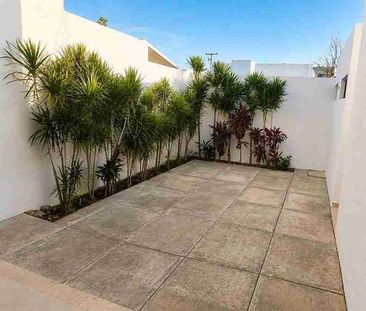 CASA ENTREGA INMEDIATA LISTA PARA HABITAR EN MONTECARLO - Photo 1