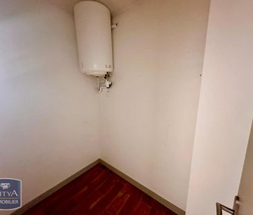 Location Appartement 2 pièces 49m² ST ETIENNE 42000 - Photo 4