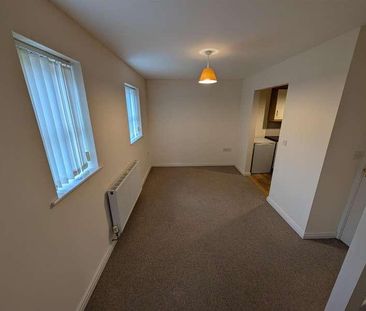 Co-op Lane, Pembroke Dock, SA72 - Photo 1