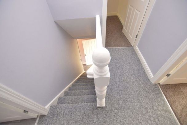 2 Bedroom Terraced House - Photo 1