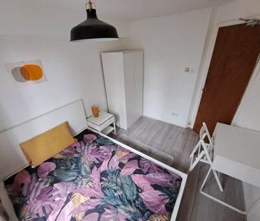 Room in a Shared Flat, Bunning Way, N7 - Photo 3