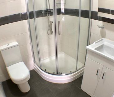 Chester Road North, Kidderminster - Photo 5