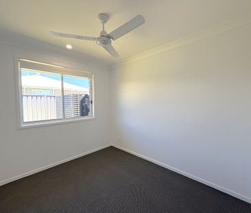 Stylish & Newly Built 2-Bedroom Duplex in Lochinvar - Photo 2