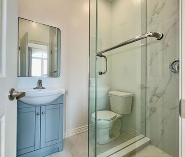 For Lease - 3083 Blazing Star Avenue Unit# Main, Pickering, Ontario - Photo 4