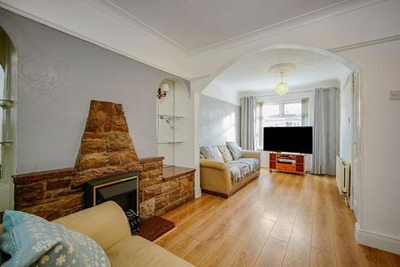 53 Tavanagh Street, Belfast BT12 6JN - Photo 2