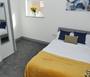 5 bedroom terraced house to rent - Photo 5