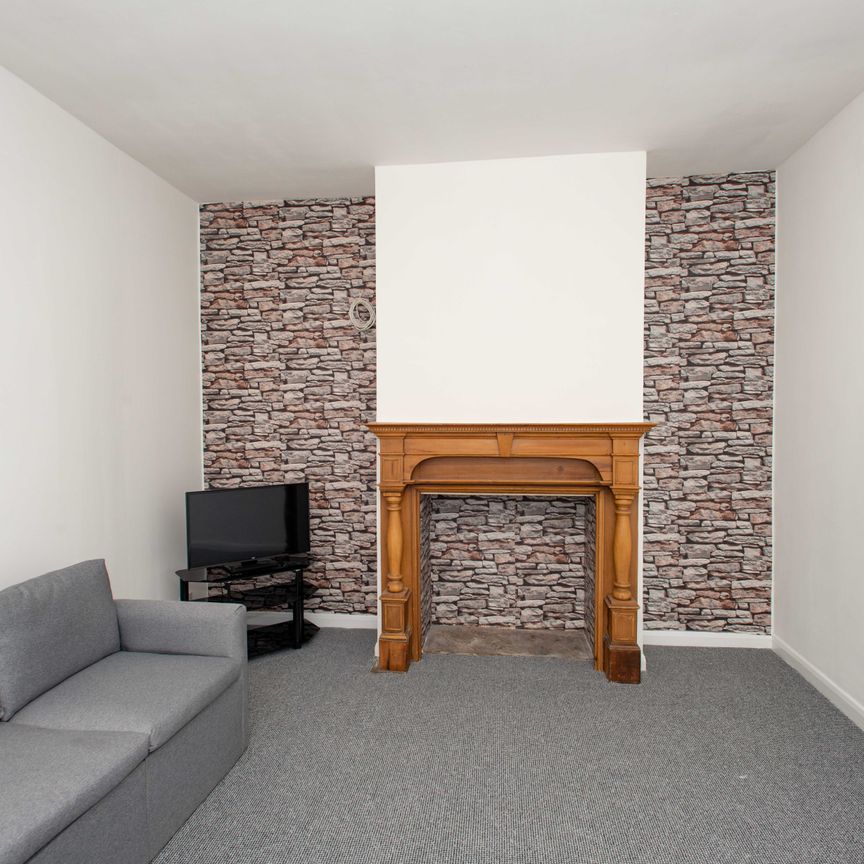 Ordnance Terrace, Chatham Room 3 - Photo 1