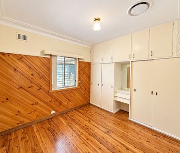 14 Helen Street, Mount Hutton - Photo 6