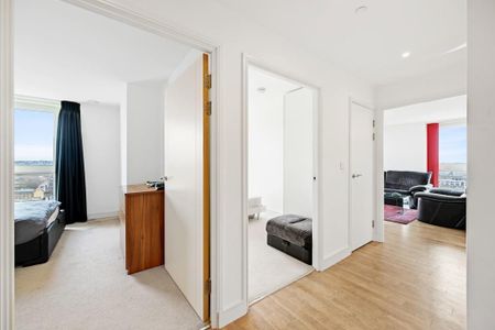 2 bedroom apartment to rent - Photo 4