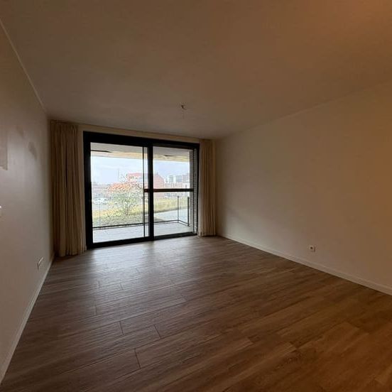 Appartement te huur - Photo 1