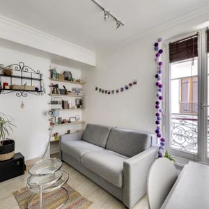 Studio à louer, 1 pièce - Paris 75018 - Photo 2