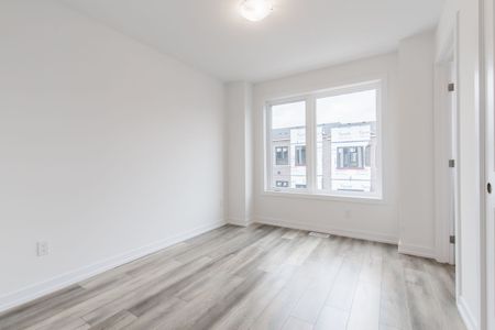 For Lease - 70 Kenesky Drive Unit# 4, Hamilton, Ontario - Photo 5