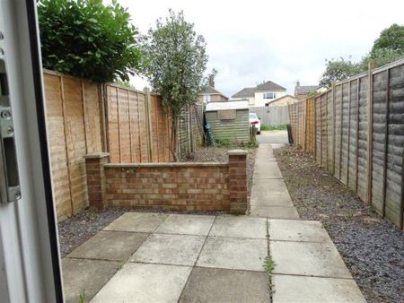 1 bedroom terraced house to rent - Photo 4