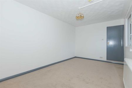 Seaview Avenue, Peacehaven - Photo 4