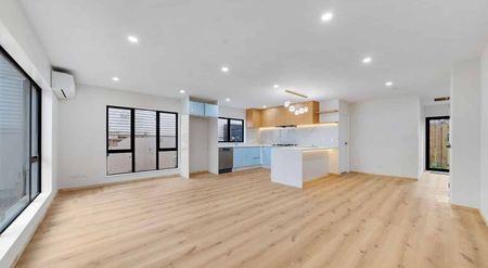 Good Quality and Big, 4 Bedroom - Brand New Home - Photo 4