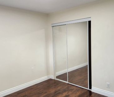 For Lease - 3389 Kelowna Court, Mississauga, Ontario - Photo 3