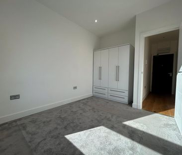 1 bedroom Flat in The Ring, Bracknell - Photo 5