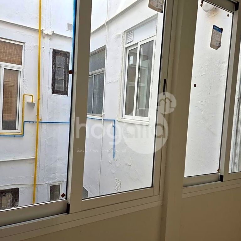 4 bedroom luxury Flat for rent in Seville, Andalusia - Photo 1