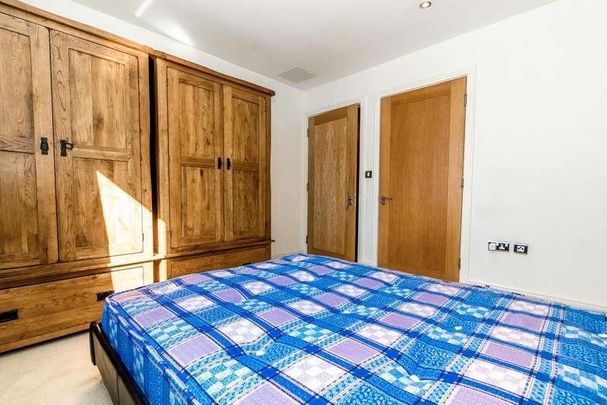 The Tradewinds, E16 - Photo 1