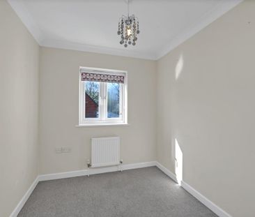 3 bedroom detached house to rent - Photo 3