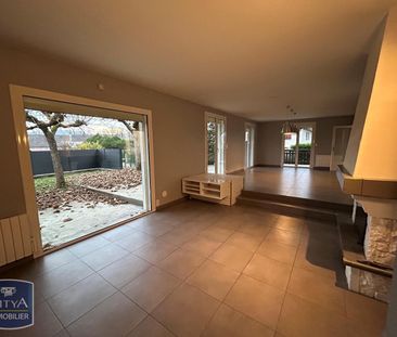 Location Maison 6 pièces 193m² ALBY SUR CHERAN 74540 - Photo 2