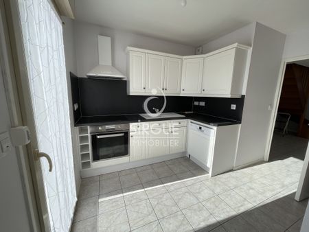 Location Maison 5 pièces 80m² ARTHES 81160 - Photo 5