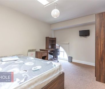 4 bedroom apartment to rent - Photo 5