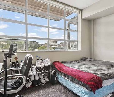 Welcome to apartment 302 in Vespa Apartment. - Photo 3